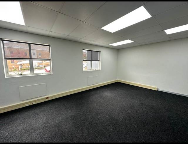 BUSINESS PROPERTY TO RENT IN HALFWAY GARDENS
