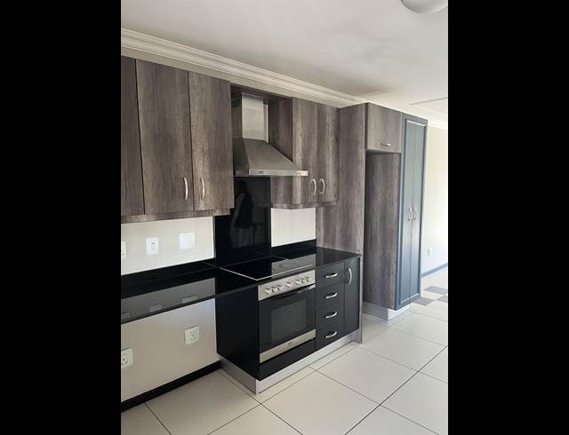 2 BEDROOM APARTMENT RENTED IN EDENBURG