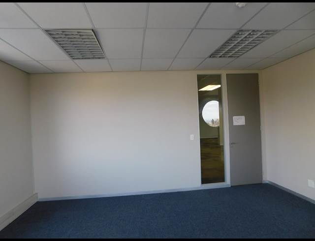 412M² OFFICE TO LET IN ILLOVO