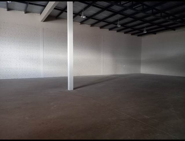 984M² WAREHOUSE TO LET IN POMONA