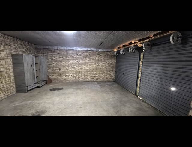 2 BEDROOM TOWNHOUSE TO LET IN CASHAN