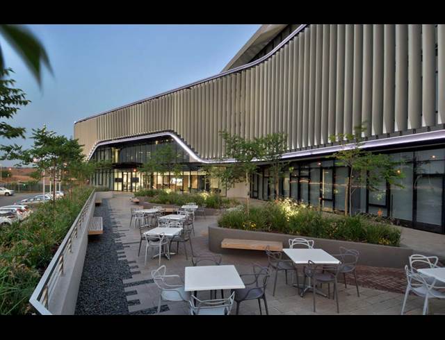 1,530M² OFFICE TO LET IN DORINGKLOOF