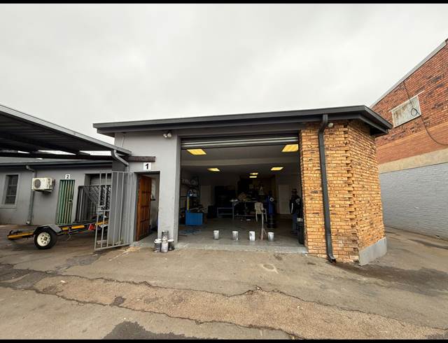 154M² WAREHOUSE TO LET IN DELAREY