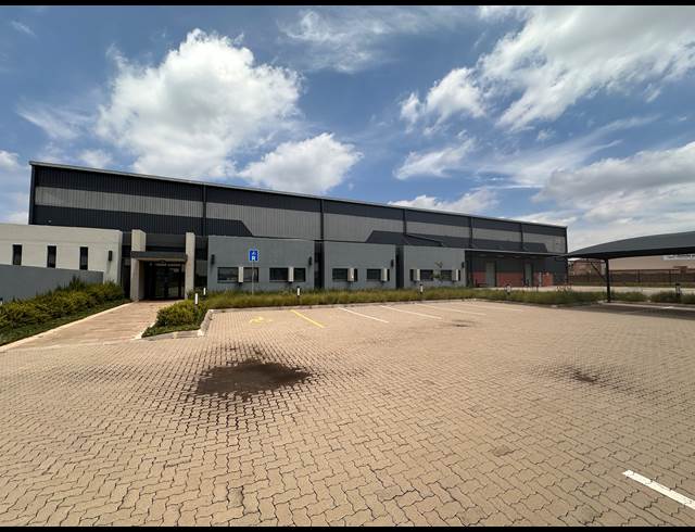 5,386M² FACTORY TO LET IN WADEVILLE