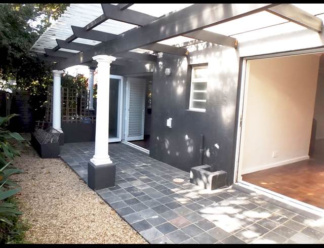 3 bed property to rent in OBSERVATORY