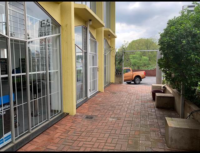 200M² WAREHOUSE RENTED IN FERNDALE