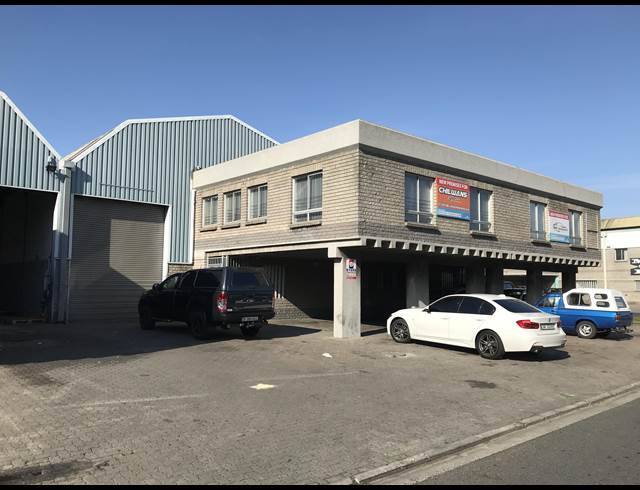 274M² MINI FACTORY TO LET IN EPPING INDUSTRIAL