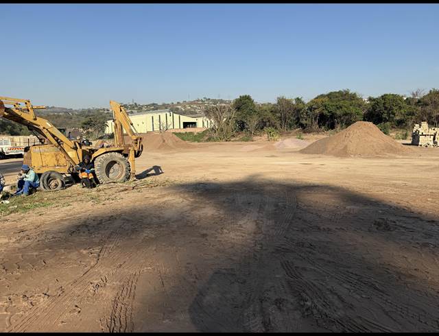 18,000M² INDUSTRIAL YARD TO LET IN MARIANN INDUSTRIAL PARK