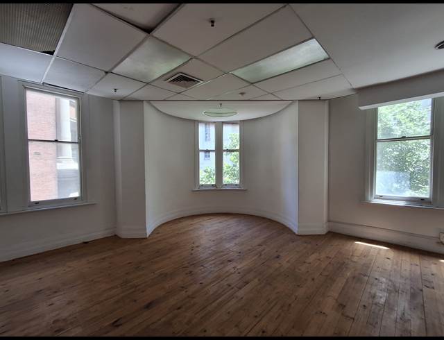 170M² OFFICE TO LET IN CAPE TOWN CITY CENTRE