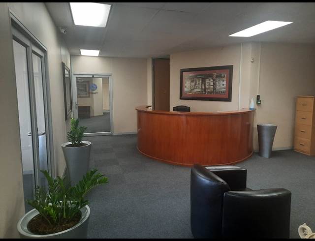 OFFICE PROPERTY TO RENT IN NEW REDRUTH