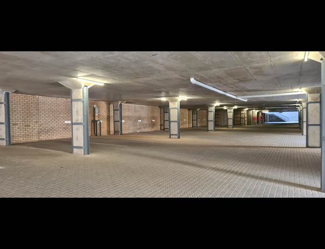 1,430M² OFFICE TO LET IN NELSPRUIT CENTRAL