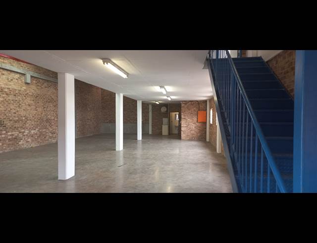 317M² MINI FACTORY TO LET IN STRIJDOMPARK