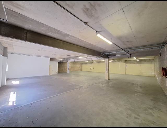 440M² MINI FACTORY TO LET IN LASER PARK