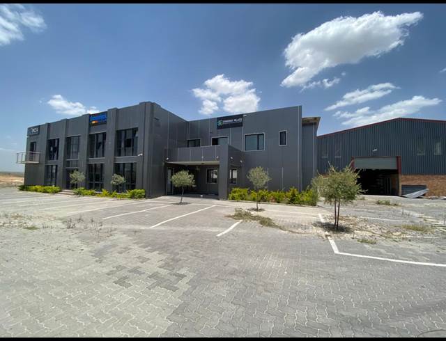 2,650M² WAREHOUSE TO LET IN SAMRAND BUSINESS PARK