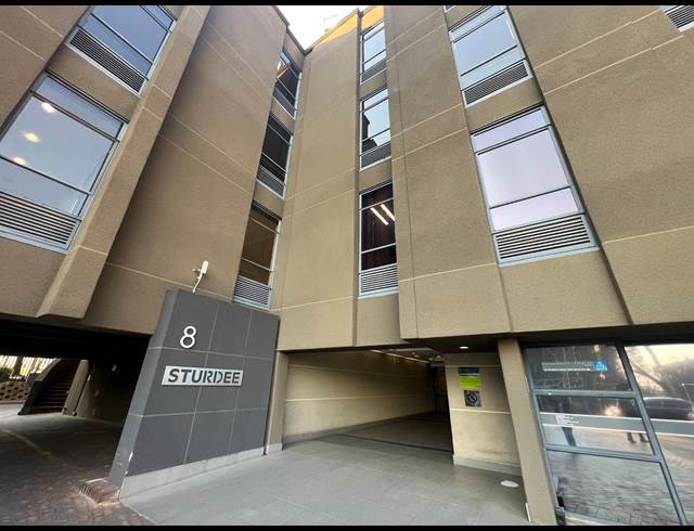 184M² OFFICE TO LET IN ROSEBANK