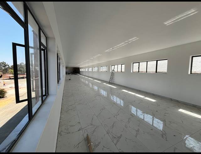 321M² OFFICE TO LET IN NEW ERA