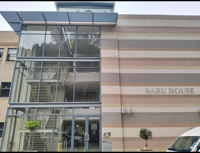 23M² SERVICED OFFICE TO LET IN PLATTEKLOOF