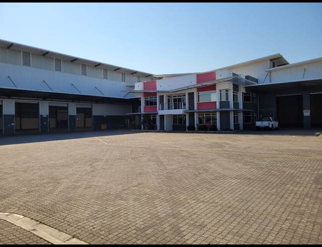 4,209M² WAREHOUSE TO LET IN AIRPORT INDUSTRIA