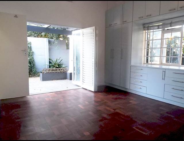 3 bed property to rent in OBSERVATORY