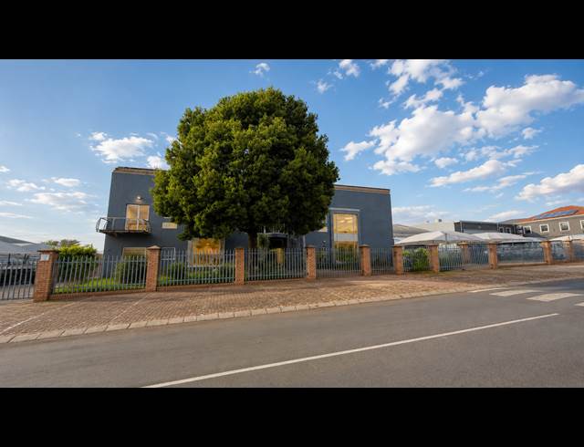 440M² WAREHOUSE TO LET IN MEADOWDALE