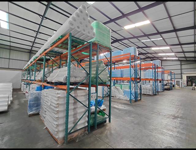 2,100M² WAREHOUSE TO LET IN CLAYVILLE