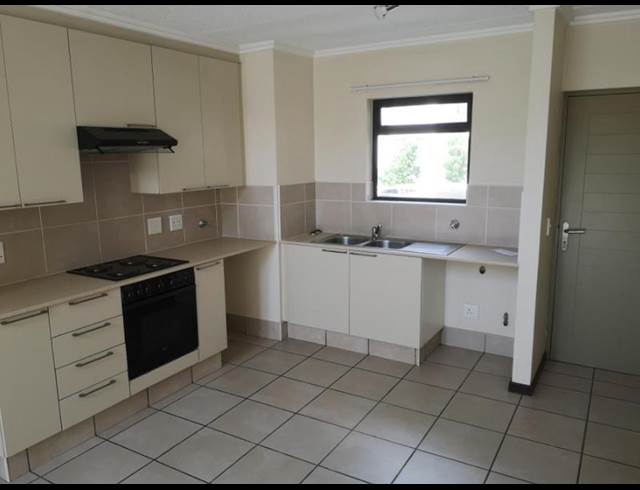 2 BEDROOM PROPERTY TO RENT IN BRYANSTON