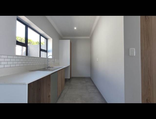 3 bed property to rent in VYF BRAKKE FONTEINEN