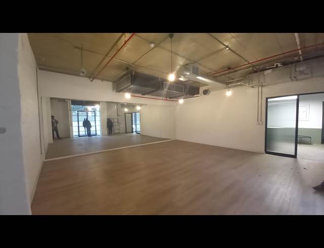 94M² CO-WORKING SPACE RENTED IN WOODSTOCK