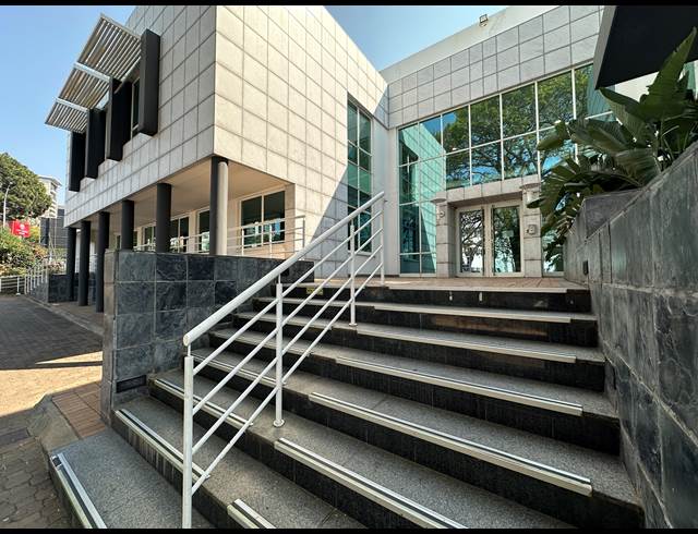 474M² OFFICE TO LET IN SANDTON CENTRAL