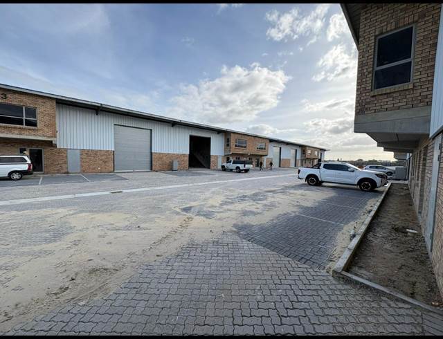 619.60M² WAREHOUSE TO LET IN FIRGROVE