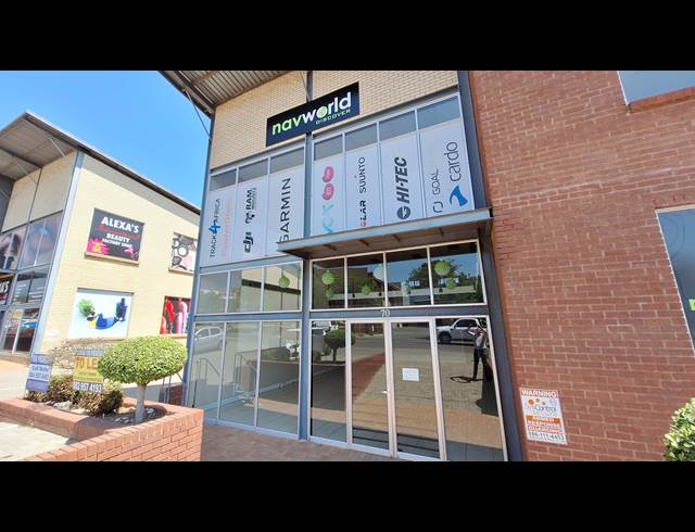 420M² SHOWROOM TO LET IN NORTH RIDING