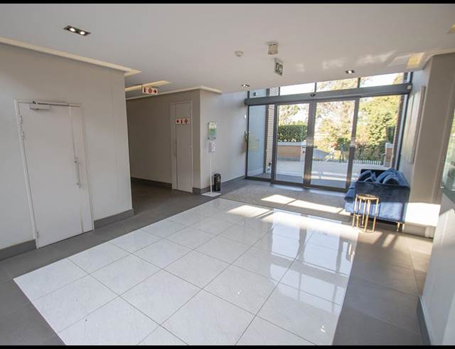 1,901M² OFFICE TO LET IN ILLOVO
