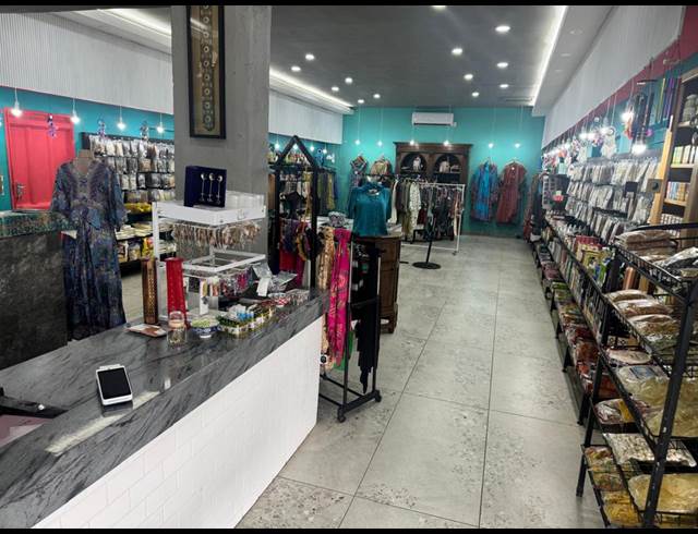 213M² RETAIL TO LET IN ROCKY DRIFT
