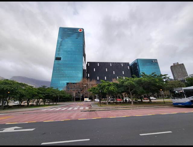 1,400M² OFFICE TO LET IN CAPE TOWN CITY CENTRE