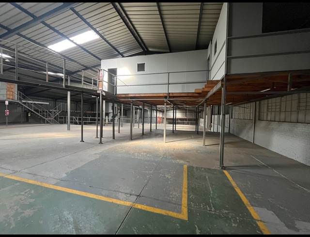 1,200M² WAREHOUSE TO LET IN WADEVILLE