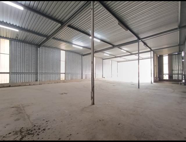 1,540M² WAREHOUSE TO LET IN WESTMEAD