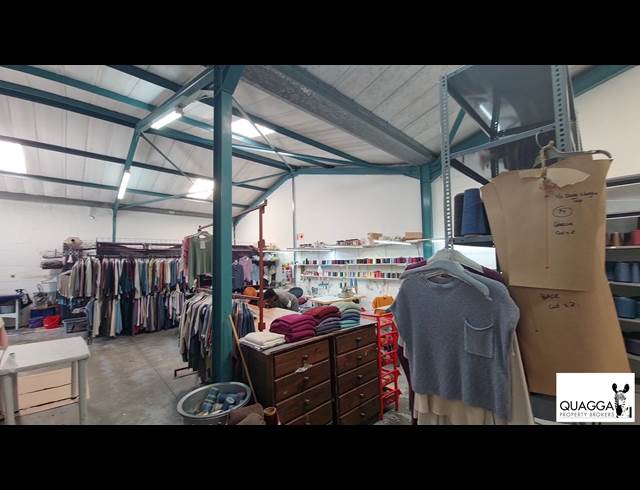 173M² WAREHOUSE TO LET IN DIEP RIVER