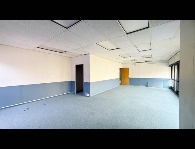 441M² OFFICE TO LET IN ALRODE