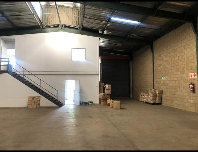 420M² WAREHOUSE TO LET IN MEADOWDALE