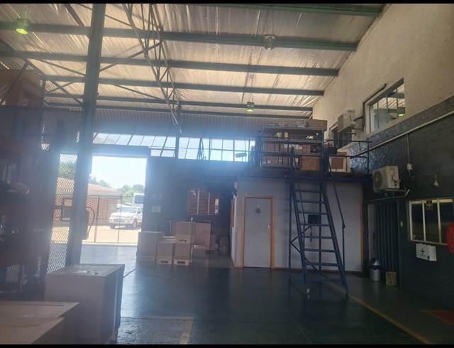 795M² WAREHOUSE TO LET IN NELSPRUIT INDUSTRIAL