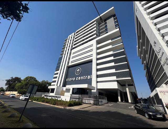 1,090M² OFFICE TO LET IN ILLOVO