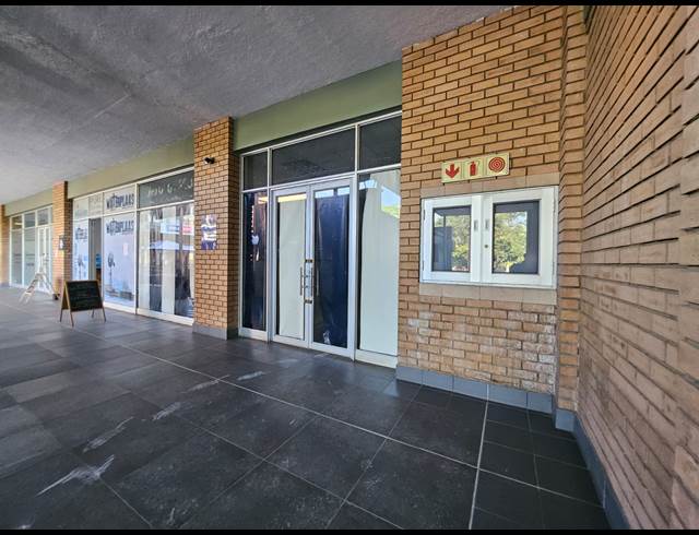 160M² RETAIL TO LET IN MAGALIESKRUIN