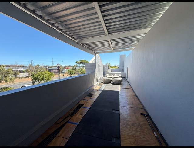367M² OFFICE TO LET IN MALL INTERCHANGE