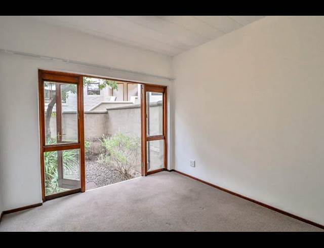 1 BEDROOM PROPERTY TO RENT IN PAULSHOF