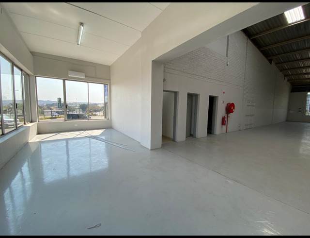 580M² WAREHOUSE TO LET IN HALFWAY HOUSE
