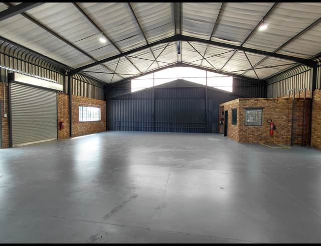 240M² WAREHOUSE TO LET IN BENONI AH