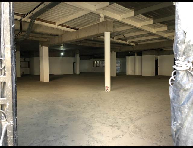 223M² RETAIL TO LET IN ROSEBANK