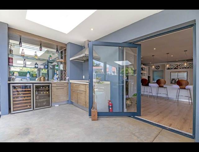 4 BEDROOM HOUSE TO LET IN PARKHURST