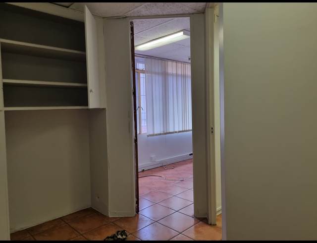89M² OFFICE TO LET IN NELSPRUIT CENTRAL