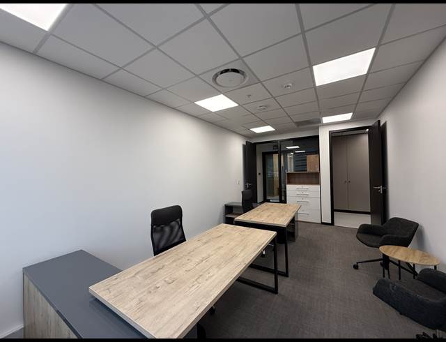 20M² OFFICE TO LET IN CAPE TOWN CITY CENTRE